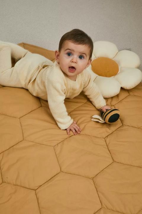 Actual product image Lorena Canals Honeycomb play mat (100 x 100 cm)