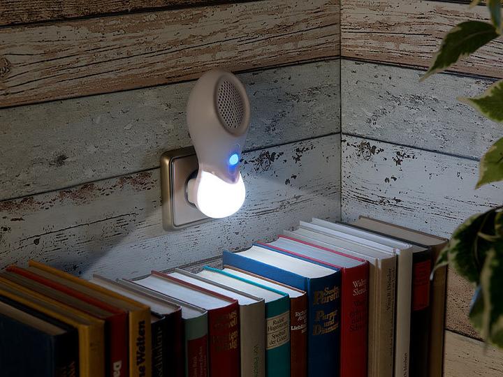 Immagine prodotto Newgen medicals Purificatore d'aria 2in1 Socket Ionizer e luce notturna a LED (15 m²)