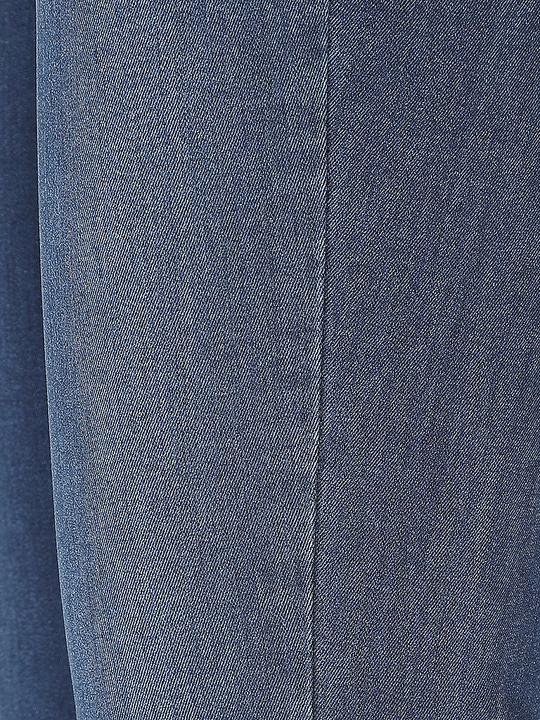 Actual product image MAC Jeans Slim Fit 7/8 DREAM SUMMER WONDERLIGHT DENIM Jeans