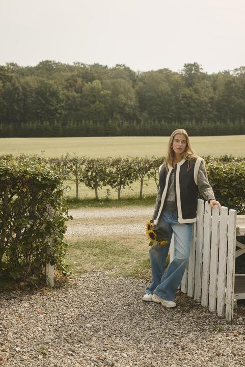 Actual product image Kaffe Pernille (34)