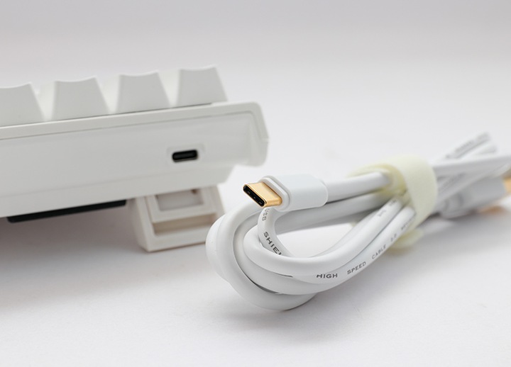 Actual product image Ducky One 2 Pro Mini (DE, Cable)