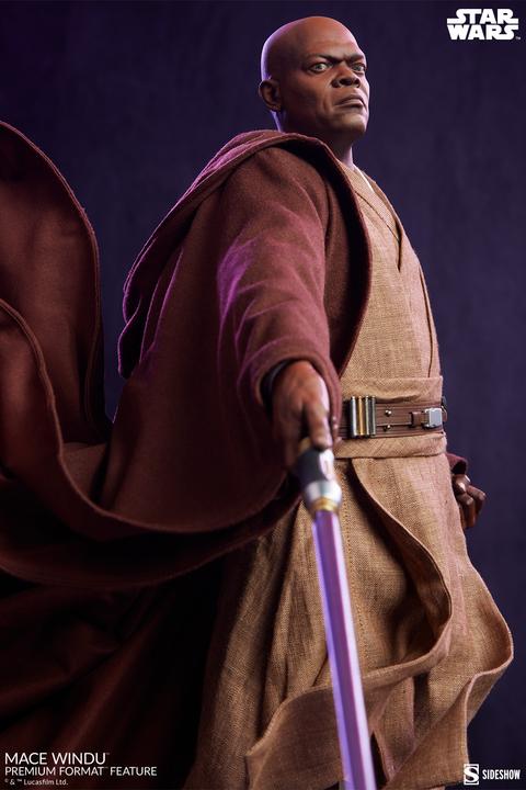 Actual product image Sideshow Star Wars Episode III statuette Premium Format Mace Windu 53 cm