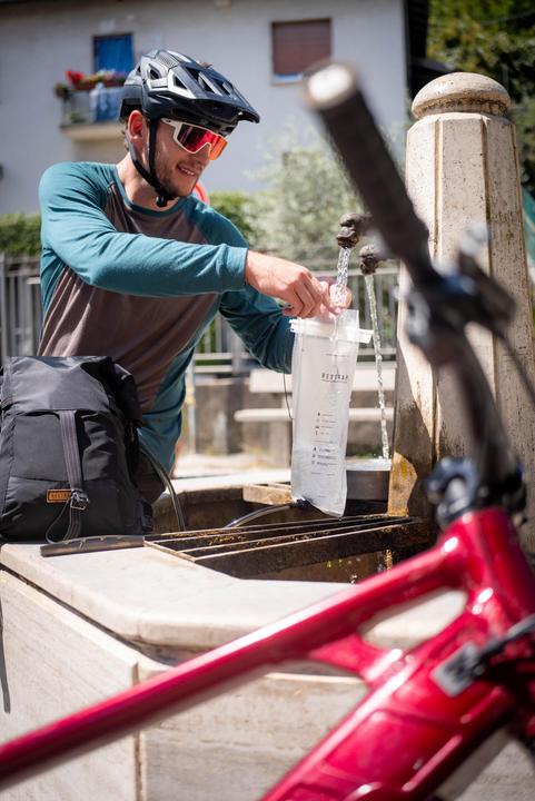 Produktbild Restrap Rolltop Hydration Vest S/M (M, S)