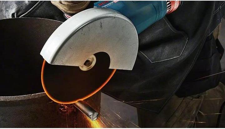 Produktbild Bosch Professional GWS 24-230 JZ (230 mm)