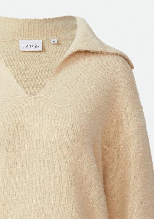 Produktbild Comma Strickpullover Verkürzter Pullover mit V-Ausschnitt und Umlegekragen (36)