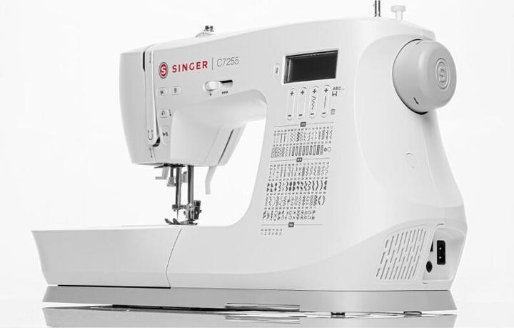 Actual product image Singer Sewing Aparatas C7225