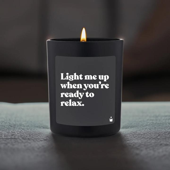 Produktbild Chatty Candles Duftkerze Flowery Light me up when you’re ready to relax.