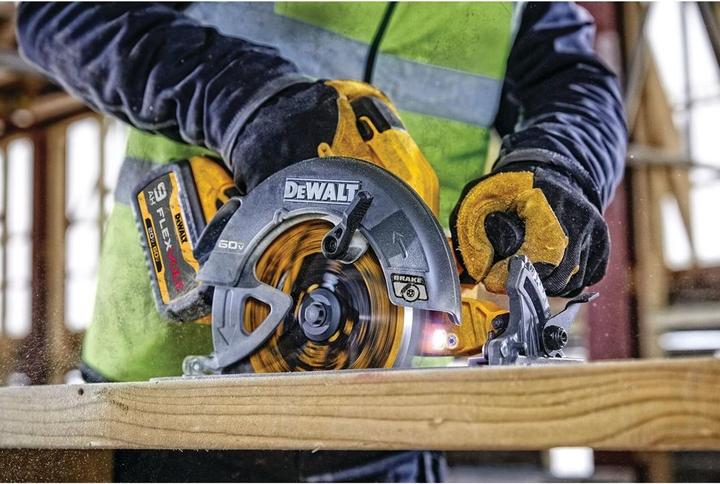 Actual product image DeWalt DCS 578