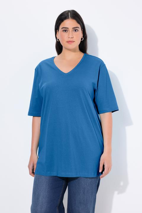 Actual product image Ulla Popken Basic V-Neck Relaxed Fit Short Sleeve Tee (60)