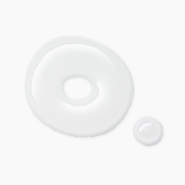 Actual product image Catrice Gloss Obsessed Lip Glaze (010, 010 - Gloss Therapy, Light Beige)