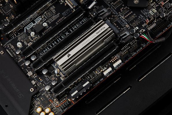 Produktbild Corsair MP600 Core (4000 GB, M.2 2280)