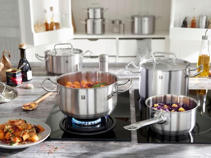 Actual product image Zwilling TWIN Classic roasting pot (28 cm, Casserole + Stewpot, Aluminium, Stainless steel)