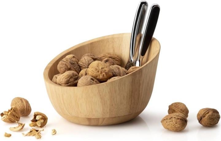 Actual product image Continenta Nut shell with cracker, gum tree