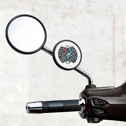 Actual product image TomTom Vio (2.40")