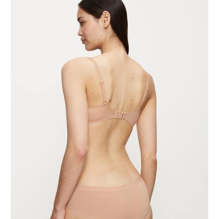 Actual product image Triumph Body Make-up Soft Touch underwired bra (Single pack, 75 B)