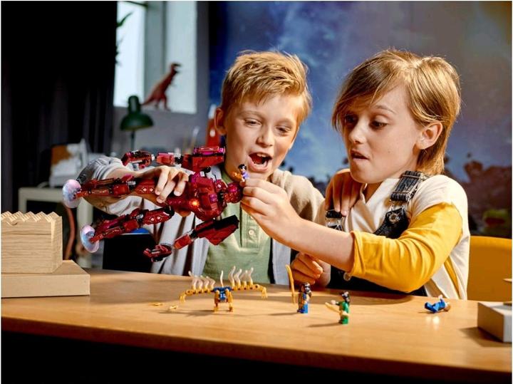 Produktbild LEGO In Arishems Schatten (76155, LEGO Marvel)