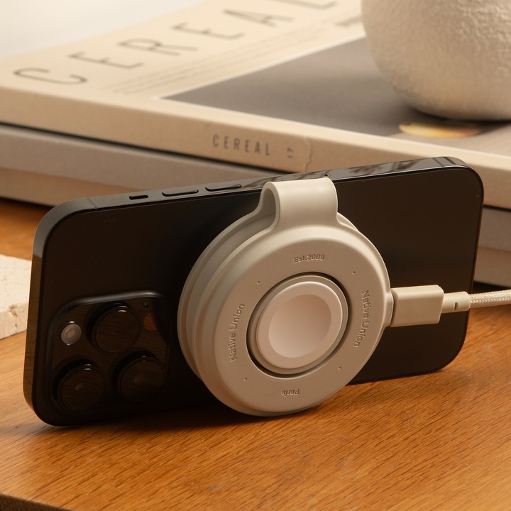 Actual product image Native Union Voyage 2-In-1 (15 W)