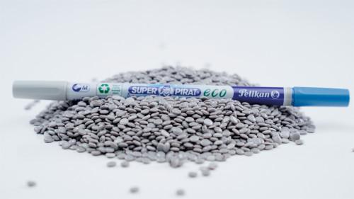 Immagine prodotto Pelikan Gomma da cancellare Super-Pirat ECO 850M 1 pezzo in scatola pieghevole