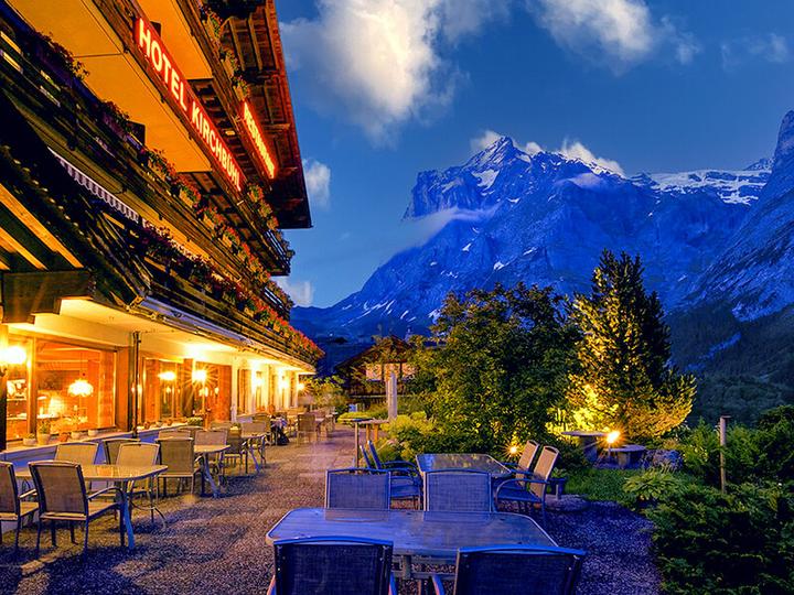 Actual product image Smartbox 1 overnight stay in the Jungfrau region with dinner or wellness centre (2 Persons)