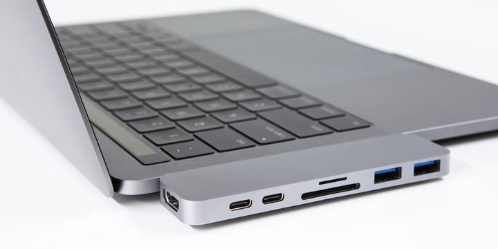Actual product image Hyper HyperDrive Duo (USB-C, USB-A, Thunderbolt, 7 ports)