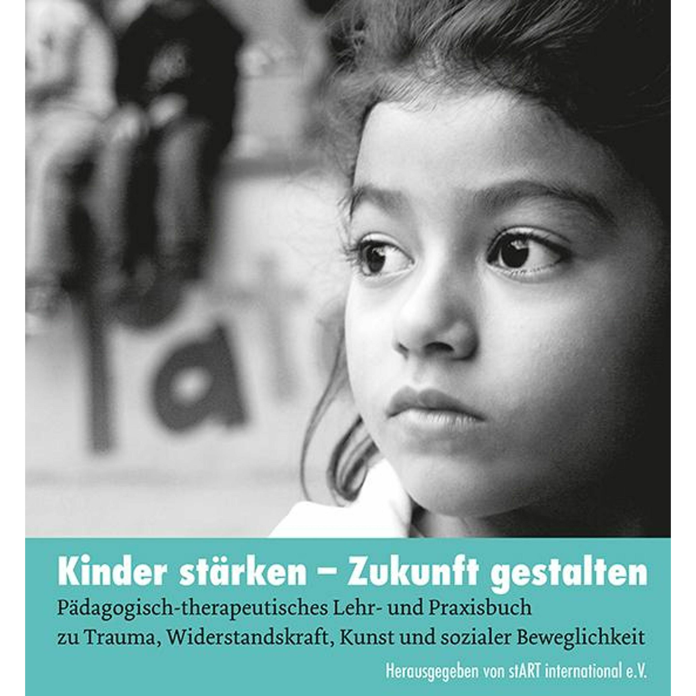 Thumbnail - Kinder stärken - Zukunft gestalten, Fachbücher von stART international e.V.