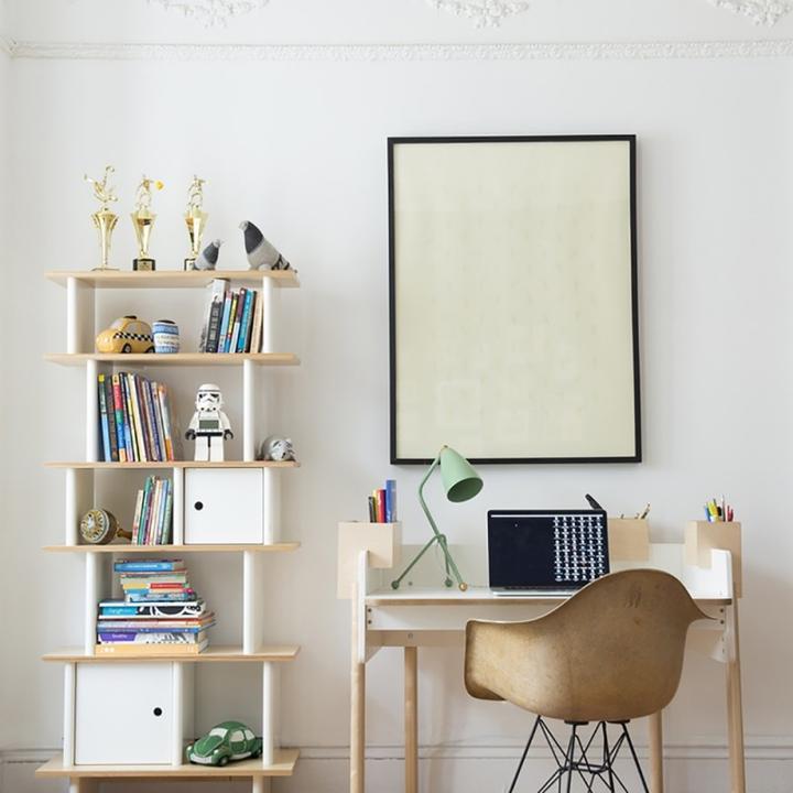 Actual product image Oeuf NYC Vertical Mini Library bookcase, walnut (74 x 35.60 x 164 cm)