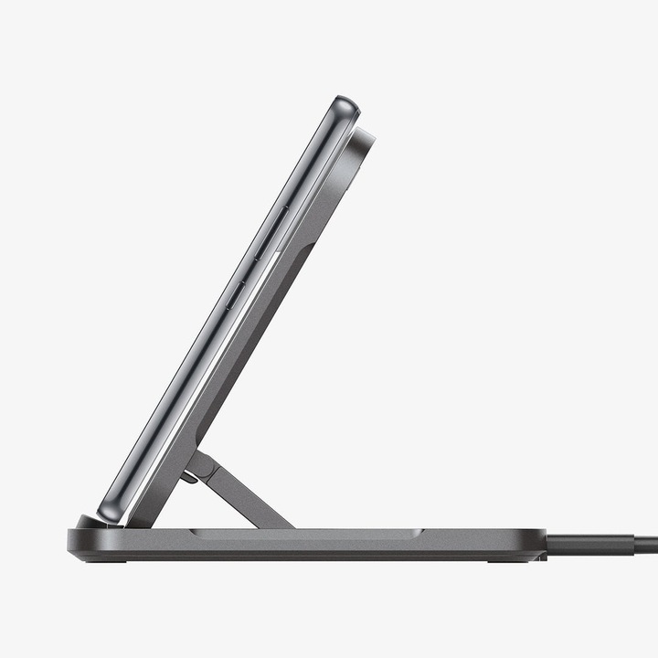 Immagine prodotto Spigen caricabatterie wireless PF2201 Arcfield 15W nero (15 W)