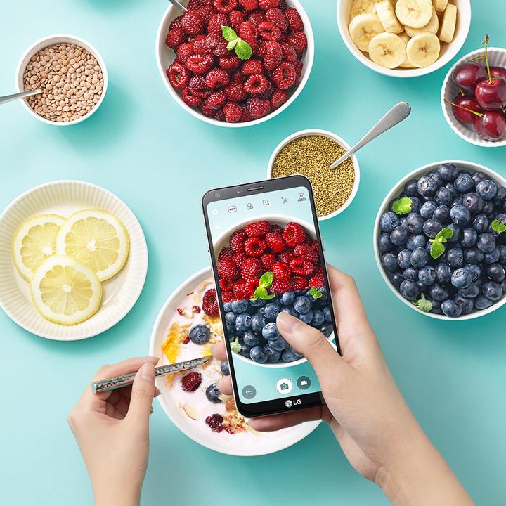 Immagine prodotto LG Q6 (32 GB, Nero Astro, 5.50", SIM singola, 4G)