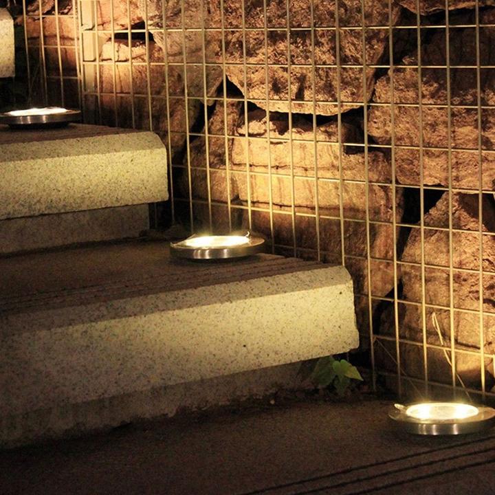 Actual product image Esmée LED Solar Lamp (15 lm, IP67)