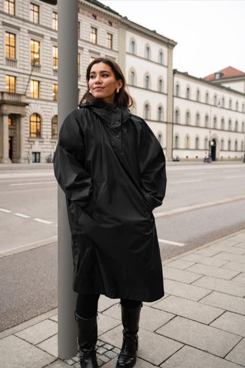 Actual product image reisenthel Mini Maxi Raincoat Schwarz (One size)
