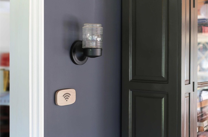 Actual product image Ten One Design Share Wifi Porter WiFi Guest Access via Camera & NFC (Cover)