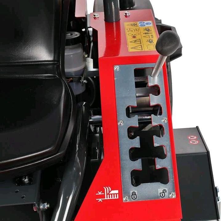 Image du produit Benassi FOX 95 2WD TraktorMulchmäherLoncin 708 ccm, Hydrostatisches Getriebe