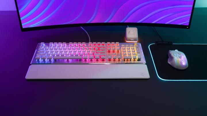 Actual product image Turtle Beach - Clavier de jeu mécanique RGB Filaire Vulcan II Blanc - Disposition Azerty FR (FR, Cable)