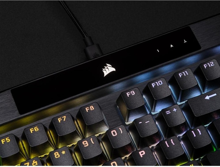 Produktbild Corsair K70 RGB Pro (DE, Kabelgebunden)