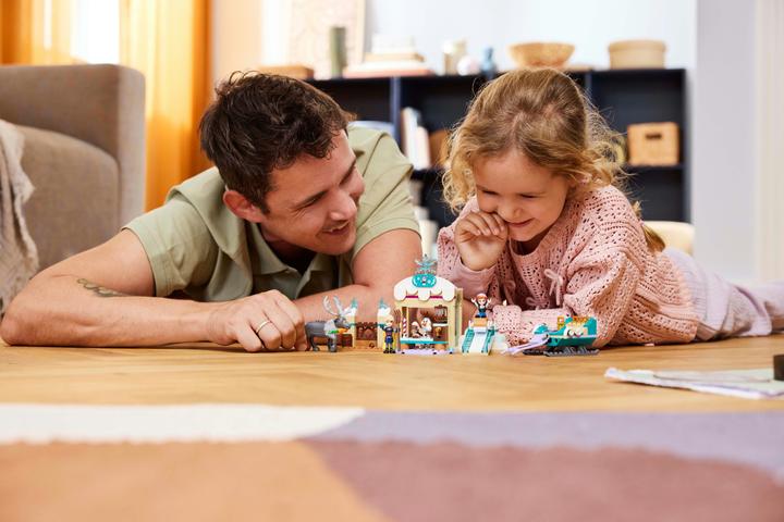 Produktbild LEGO Annas Schlittenabenteuer (43256, LEGO Disney)