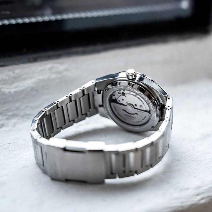 Produktbild Casio EFK-110D-1AER (Analoguhr, 43.50 mm)