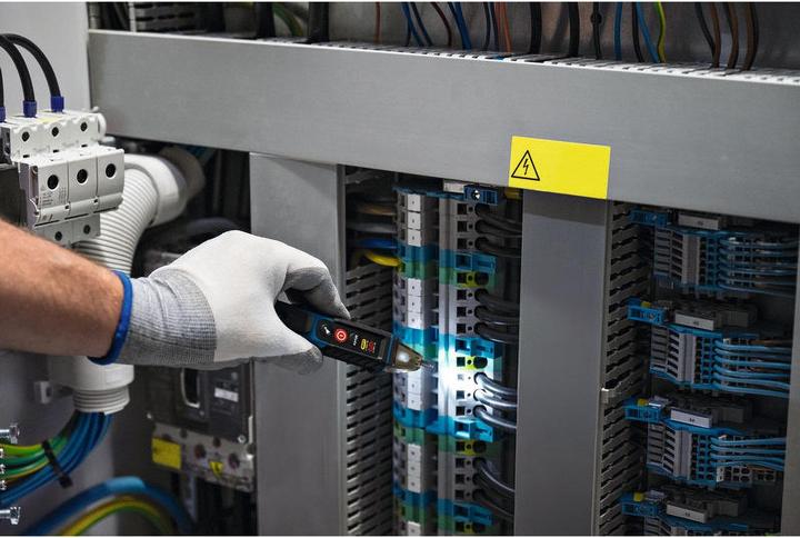 Produktbild Bosch Professional GVD 1000-17 (CAT IV 1000V)