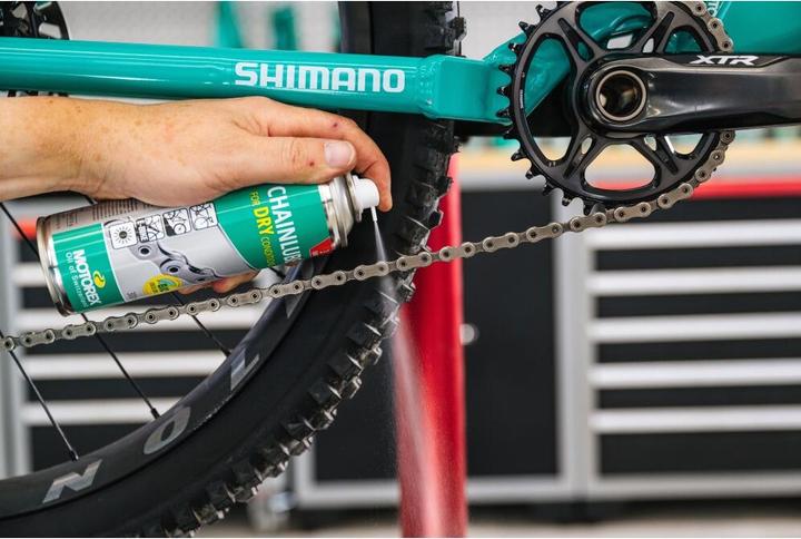 Actual product image Motorex Dry Power Lube (100 ml, Chain oil)