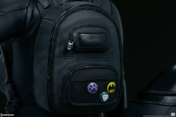 Produktbild Sideshow DC Comics “Catwoman” Premium Format Figur