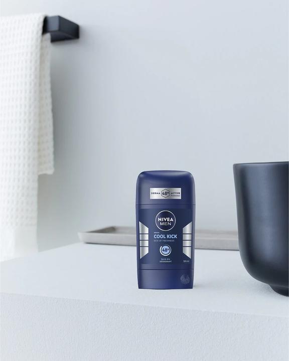 Produktbild NIVEA Solid deodorant Cool Kick 50 ml (Stick)
