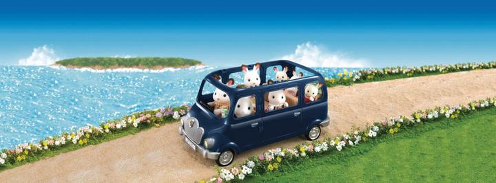 Actual product image Sylvanian Families Seven-seater