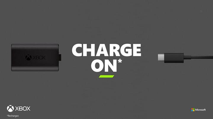 Immagine prodotto Microsoft Xbox Play & Charge Kit (USB-C) (Xbox Series X, Xbox One X, Xbox One S, Xbox Serie S)