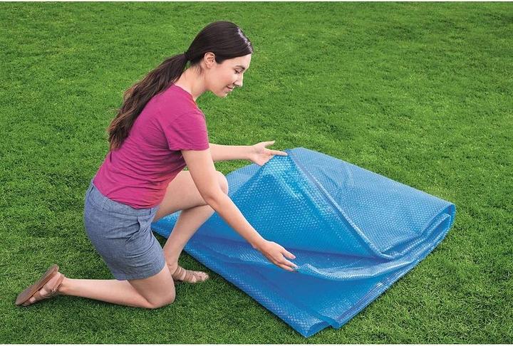Actual product image Bestway Solar pool cover