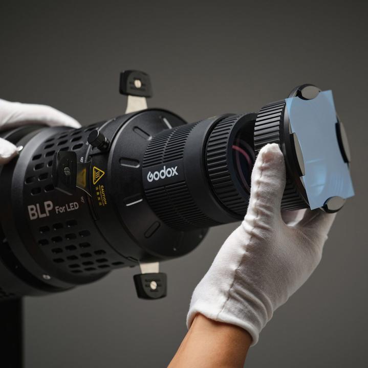 Image du produit Godox Bowens Mount Flash Light Projection Attachment