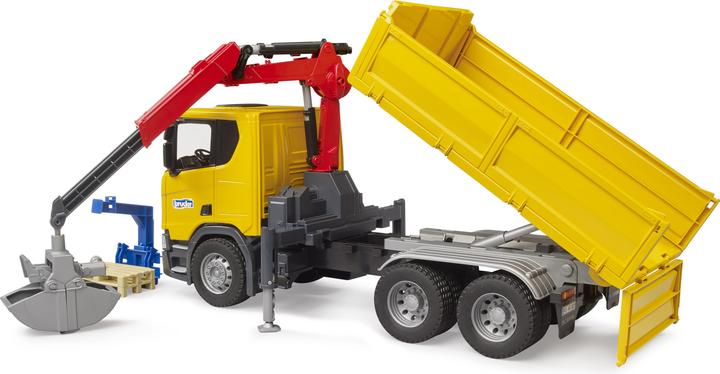 Actual product image Bruder 03551 Scania Super 560R construction site truck crane and 2 pallets