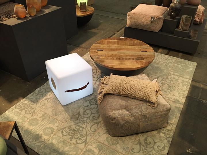 Produktbild Nedis The.Cube Mehrfarbiger LED-Würfel & Bluetooth Lautsprecher (8 h)