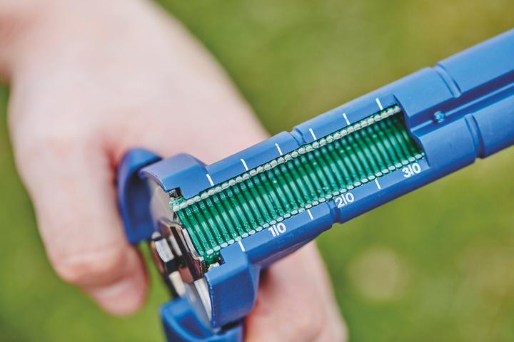 Actual product image Rapid VR22 Fence ring clip in green 1,600 pieces