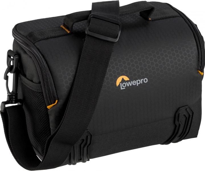 Actual product image Lowepro Adventura SH 160 III Green Line (Camera shoulder bag, 4 l)