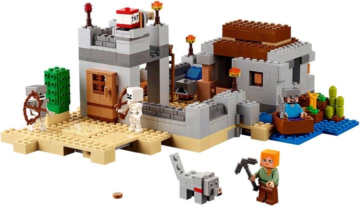 Actual product image LEGO The Desert Outpost (21121, LEGO Minecraft)