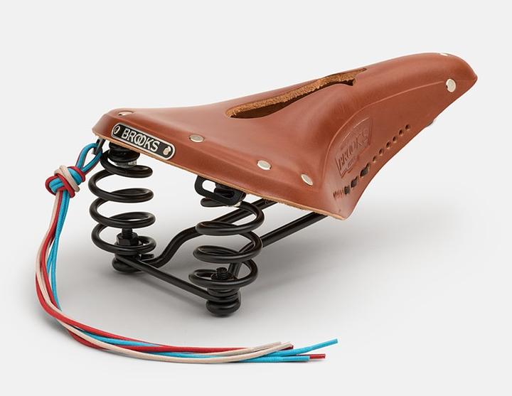 Actual product image Brooks Running BROOKS Bicycle Saddle Flyer Carved, Honey